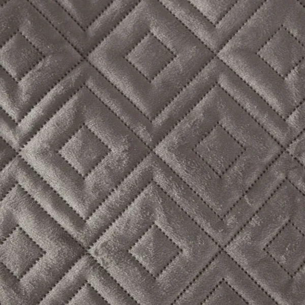 Domtextilu Béžový prešívaný prehoz s geometrickým motívom Šírka: 220 cm | Dĺžka: 240 cm Šírka: 220 cm | Dĺžka: 240 cm 31853_93218