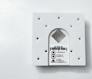OEM TP-LINK adaptér držáků kamer D-TC3XX-C,D-TC5XX-C,D-TC5XX-CL pro uchycení na sloup (60-130mm), bílý s krytkou kabelů(1ks)