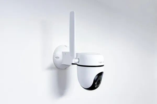 OEM TP-LINK držák/stojan pro kamery Tapo C501GW na stěnu, bílý s krytkou kabelů (1ks)