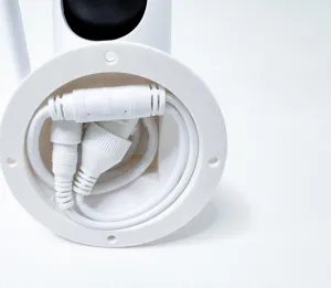 OEM TP-LINK držák/stojan pro kamery Tapo C501GW na stěnu, bílý s krytkou kabelů (1ks)