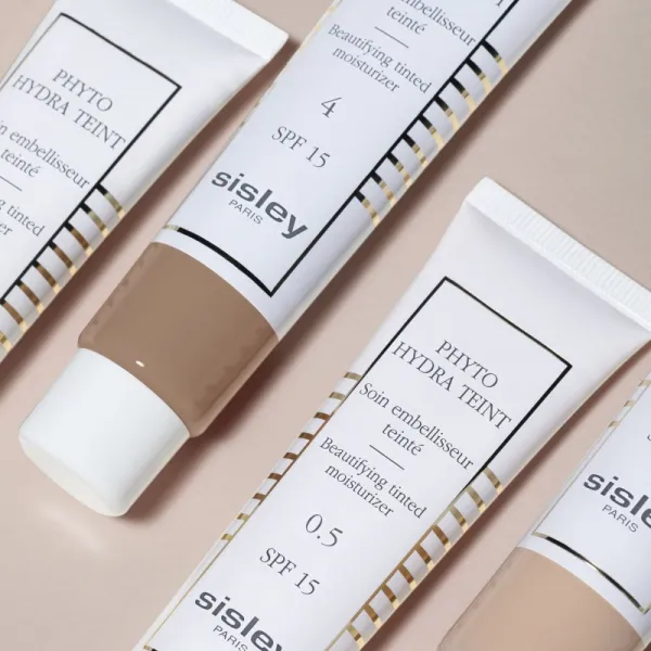 Sisley Phyto-Hydra Teint tónovací hydratačný krém s rozjasňujúcim účinkom SPF 15 odtieň 2 Medium 40 ml