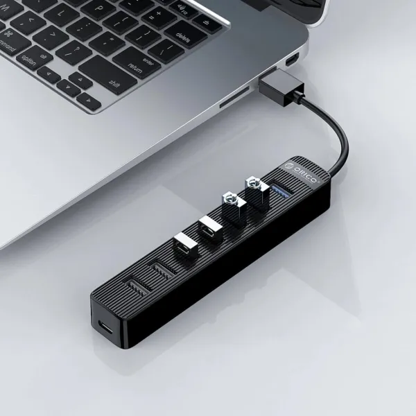 Orico TWU32-4A HUB adaptér USB 3.1 - USB 3.1 / 3x USB 2.0 / USB-C, čierny