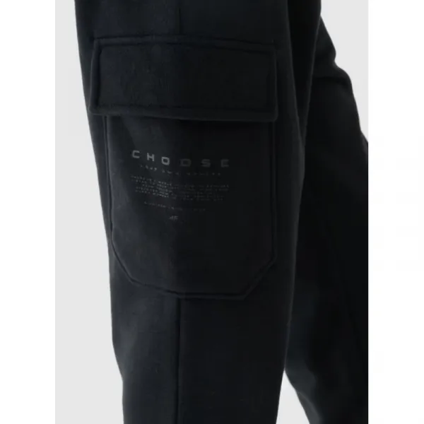 Chlapčenské zateplené tepláky 4F JUNIOR TROUSERS-JWAW24TTROM760-20S-DEEP BLACK