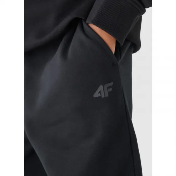 Chlapčenské zateplené tepláky 4F JUNIOR TROUSERS-JWAW24TTROM761-20S-DEEP BLACK