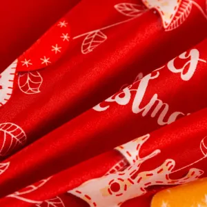 Vianočnéobliečkyzosyntetickejbavlny–červenésnápisomMerryChristmas3časti:1ks200x220+2ks70x8069991_125930