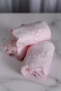 Soft Cotton Malý uterák SILVIA 30x50cm