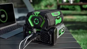 Nabíjacia stanica EGO Power+ Nexus Escape PAD5001E do 500 W, SADA s 2.5 Ah batériou