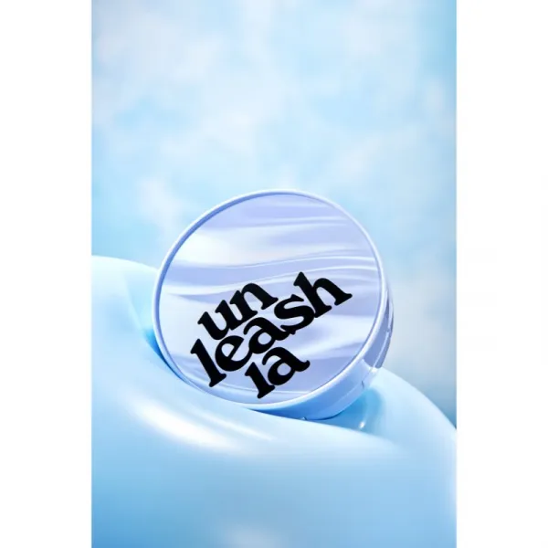 Unleashia Babe Skin Baby Blue Cushion dlhotrvajúci make-up v hubke SPF 40 odtieň 17C Seraphic 15 g