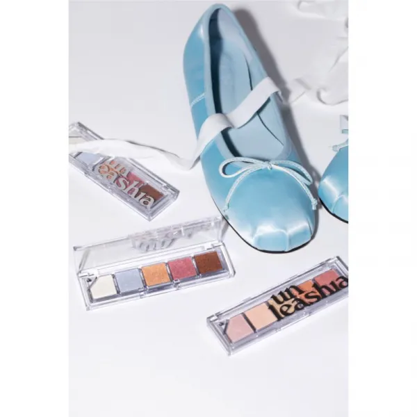 Unleashia Mood Shower Face Palette paletka očných tieňov a rozjasňovačov s perleťovým leskom odtieň NO.101 Ballerino 1 ks