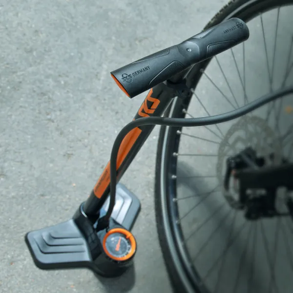 Pumpa na bicykel SKS GERMANY Pumpa Airkompressor Compact 10.0