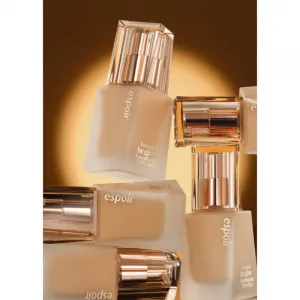 espoir Pro Tailor Foundation Be Glow hydratačný make-up pre rozjasnenie pleti odtieň 20 Vanilla 30 g