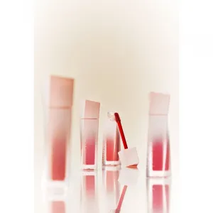 espoir Couture Lip Tint Blur Velvet ľahký tekutý matný rúž odtieň 05 Serenade 5.5 g