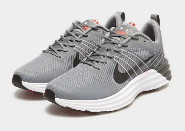 Nike Lunar Roam Emea
