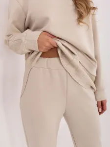 Komplet svetlo béžový