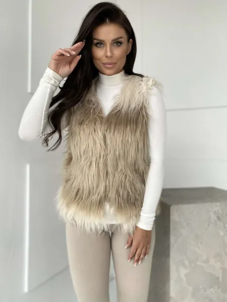 Béžová kožušinová vesta