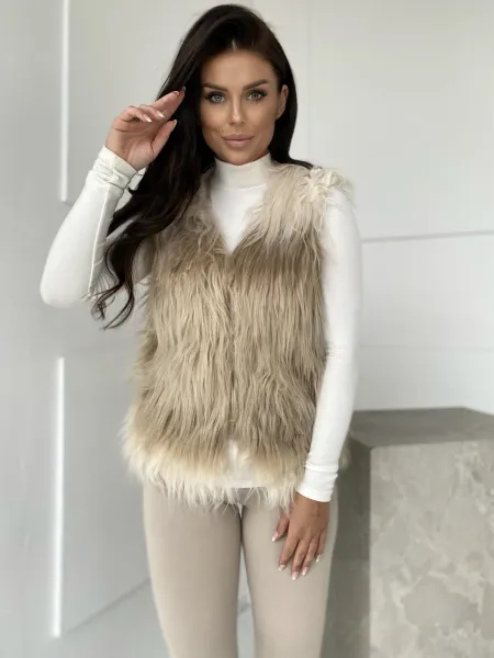 Béžová kožušinová vesta