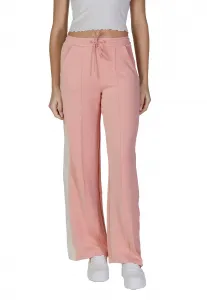 Tepláky Guess SUZANNE dámske, ružová farba, s nášivkou, V5RB00 KCO72