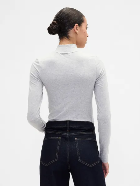 GAP dámske crop tričko s logom
