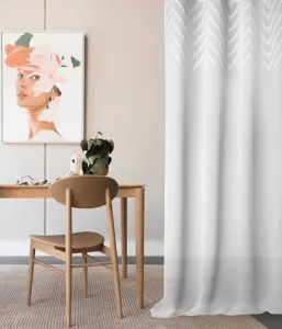 Záclonasjemnýmvzoromnariasiacupásku140x250cm
