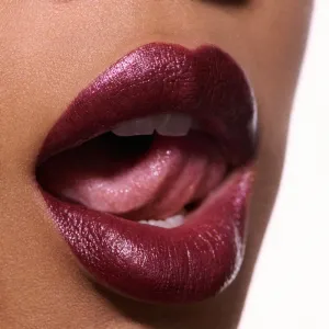 MAC Cosmetics Dazzlelips Crayon trblietavý rúž v ceruzke odtieň Grapeful 1.5 g