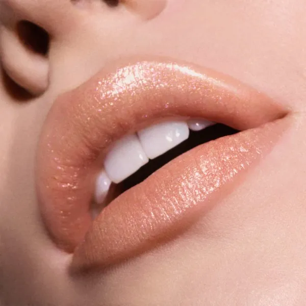 MAC Cosmetics Dazzlelips Crayon trblietavý rúž v ceruzke odtieň Moon Rocket 1.5 g
