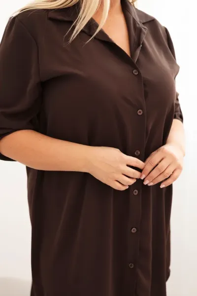 Legínovo Dámske košeľové šaty Plus Size s dlhším zadným dielom a vyhrnutým rukávom hnedé Farba: Tmavá mätová, Veľkosť: UNI