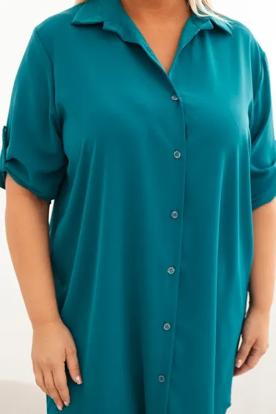 Legínovo Dámske košeľové šaty Plus Size s dlhším zadným dielom a vyhrnutým rukávom hnedé Farba: Tmavá mätová, Veľkosť: UNI