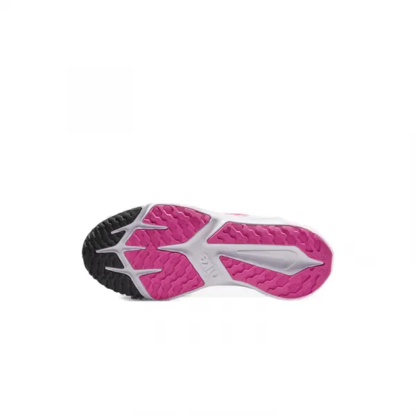 Dievčenská športová obuv (tréningová) NIKE Star Runner 4 Jr fierce pink white black