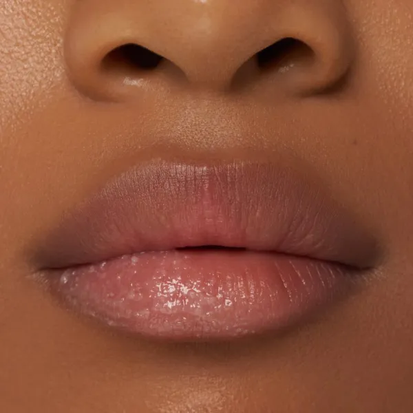 essence LIP swirl peeling na pery 8 g