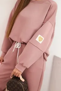 Legínovo Dámsky maslový komplet s voľnou mikinou a nohavicami s nápisom LOVE hnedý Farba: Tmavá camel, Veľkosť: UNI