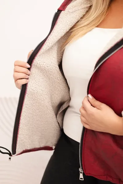 Kesi Włoski Dámska bunda Plus Size s kapucňou a baránkom bordová