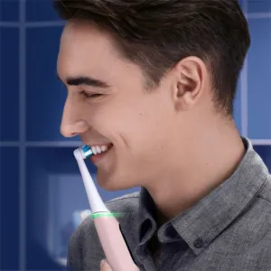 Oral-B iO 6 elektrická zubná kefka Pink 1 ks