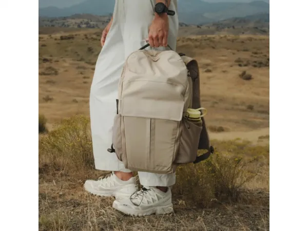 Moment Batoh Sequence 23L - Desert 42036