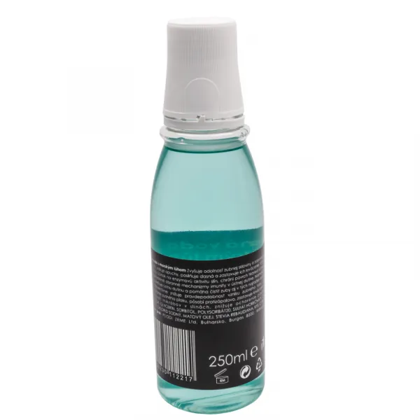 Ústna voda BLACKMUD Mouthwash with sea lye 250 ml