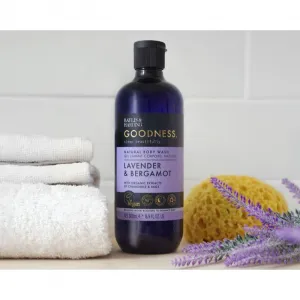 Baylis & Harding Goodness Sleep Beautifully antistresový sprchový gél pre pokojný spánok Lavender & Bergamot 500 ml