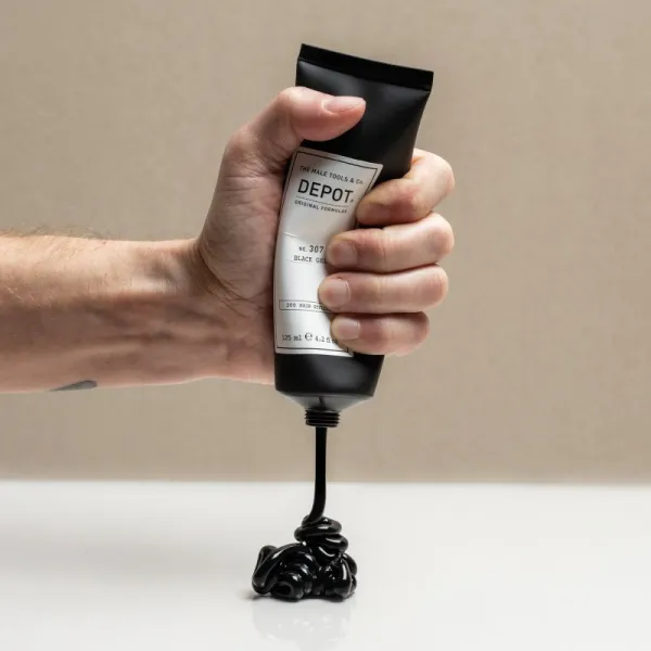 DEPOT 300 HAIR STYLING NO. 307 BLACK GEL stylingový gél pre tmavé vlasy 125 ml
