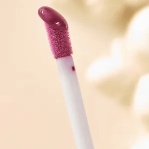 Catrice Hollyglazing lesk na pery odtieň C01 Holly Jolly Glaze 2.7 ml