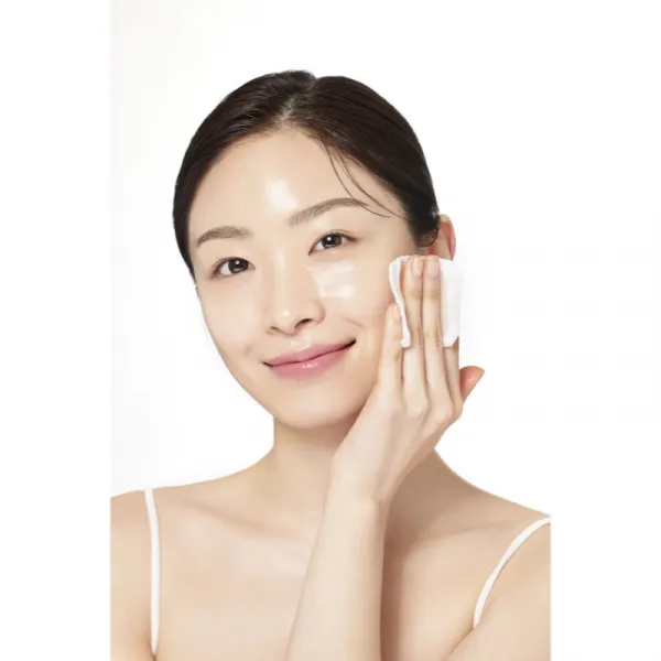 MAMONDE Flora Glow Rose Liquid Mask hydratačná pleťová maska s exfoliačným účinkom 80 ml