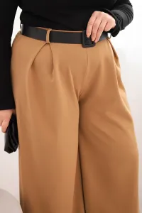 Kesi Włoski Dámske nohavice Plus Size so širokým nohavcom a pásom camelové