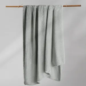 Deka z mikrovlákna DecoKing Toby sivá, veľkosť 150x200