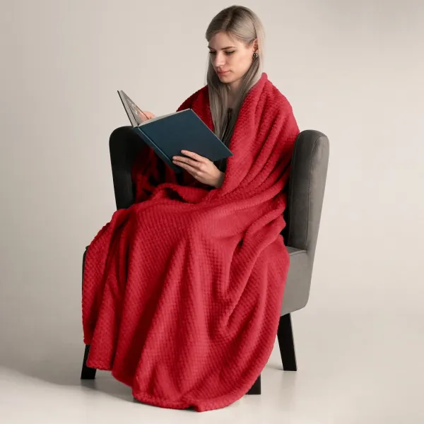 Deka z mikrovlákna DecoKing Toby červená, veľkosť 70x150