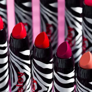 Sisley Phyto-Lip Twist Mat tónujúci balzam na pery s matným efektom odtieň 21 Ruby 2.5 g