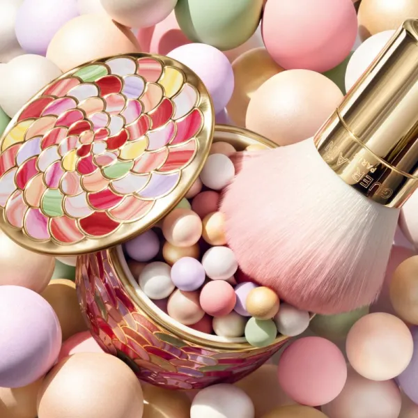 GUERLAIN Météorites Powder Brush štetec na púder 1 ks