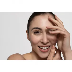 Revuele Vitamin C Eye Contour Fluid rozjasňujúci očný krém proti tmavým kruhom 25 ml