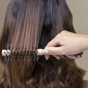 Hair Rituel by Sisley The Blow-Dry Brush N°1 kefa na fúkanie 1 ks
