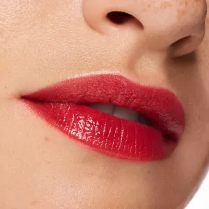 essence Hydra Kiss farba na pery odtieň 04 Classy Red 4 ml