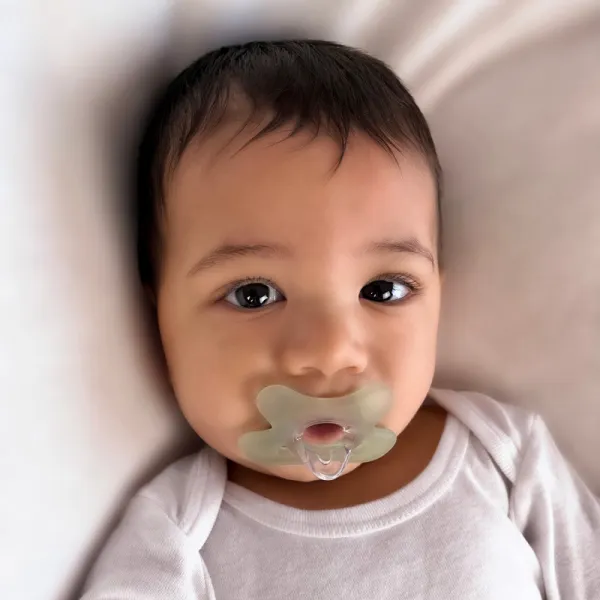 Canpol babies Cumlík silikónový symetrický 0 - 6 m 1 ks zelený