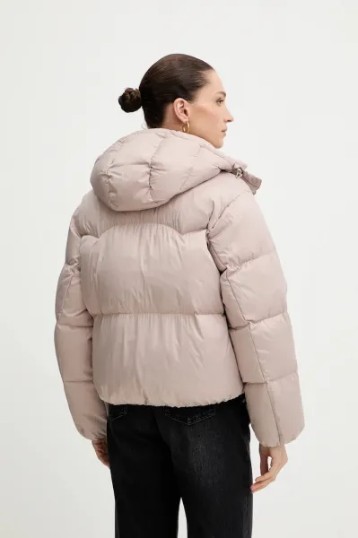 Páperová bunda Levi's