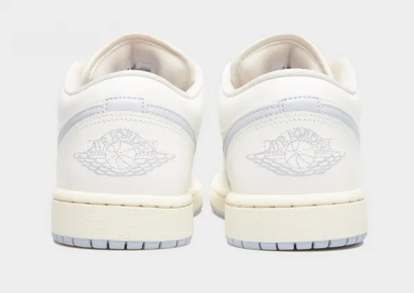 Wmns Air Jordan 1 Low