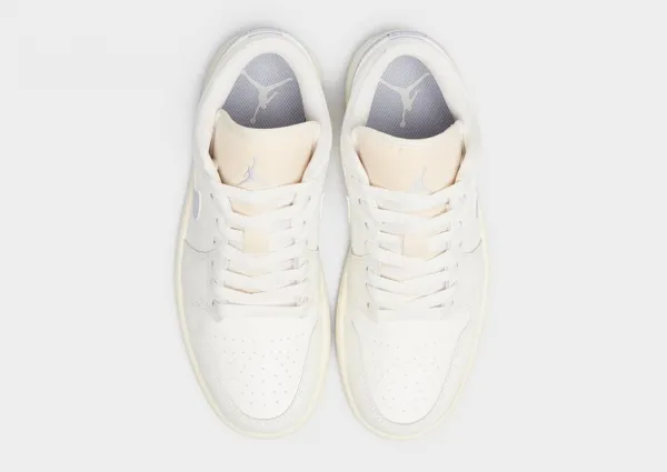 Wmns Air Jordan 1 Low